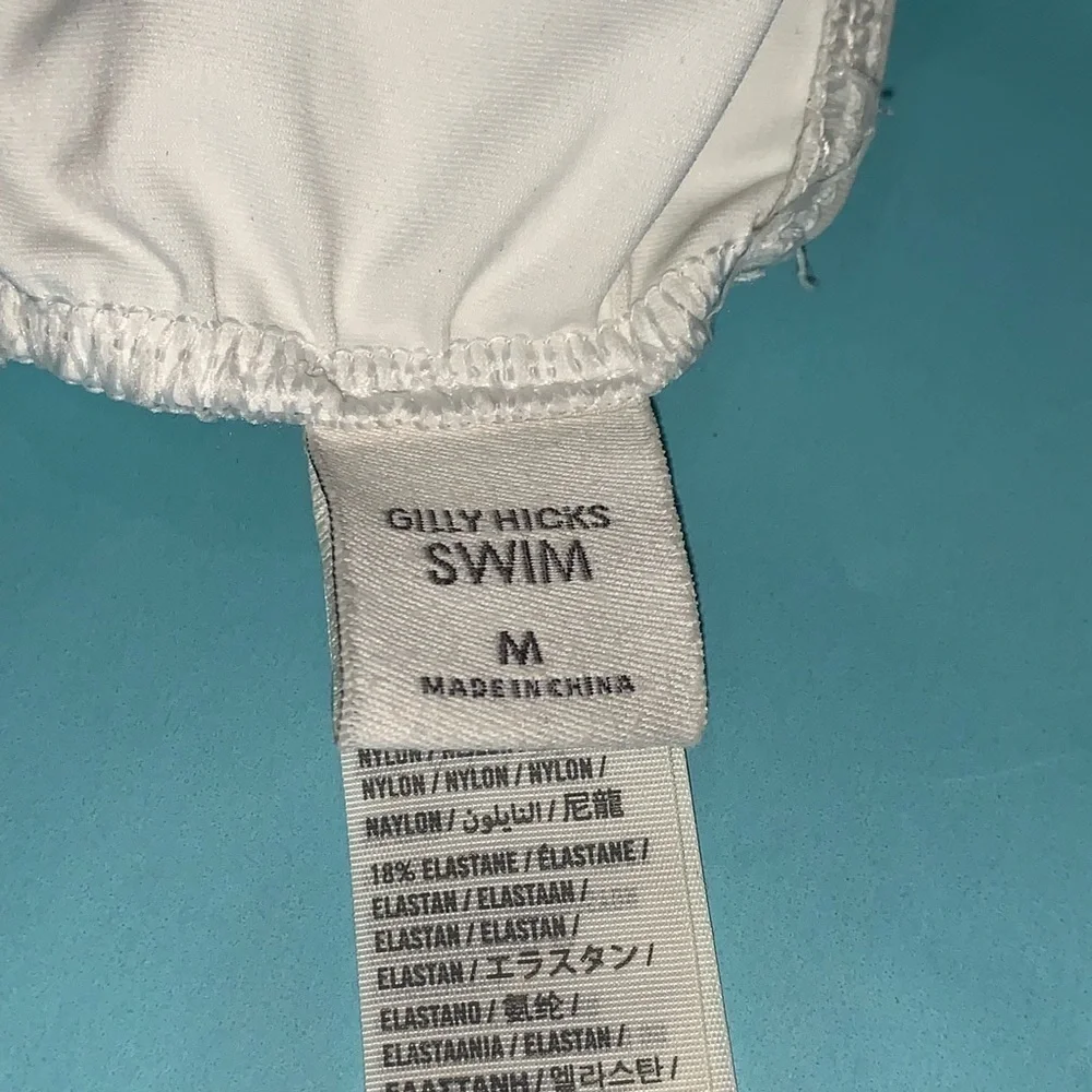Gilly Hicks Swimsuit Bikini Top